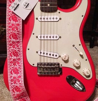 &quot;Boho&quot; Red/White Overdrive Strap